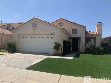 Main picture of 2116 Mark Ave