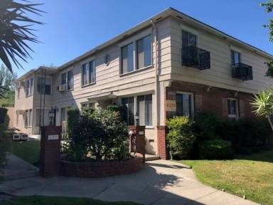 Main picture of 5315 Whitsett Ave