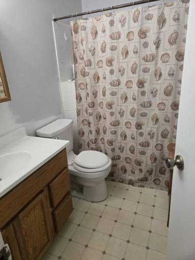 Main picture of 208 N Roosevelt Ave