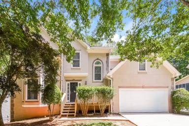 Main picture of 4118 Huntcliff Dr