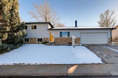 Main picture of 6671 S Elm Cir