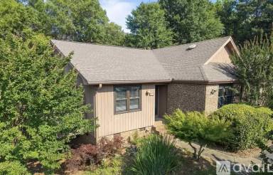 Main picture of 2680 Heavens Ct
