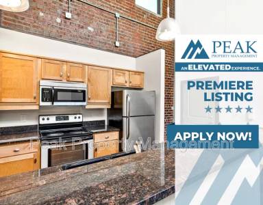 Main picture of 212 W 7th St