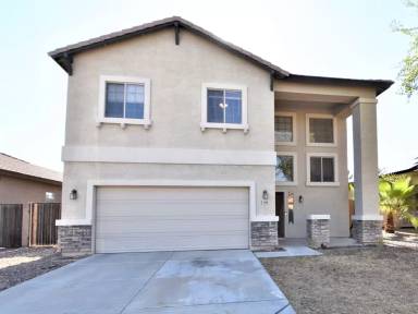 Main picture of 1640 S 171st Dr