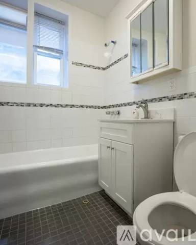 Main picture of 3048 Brighton 13th St