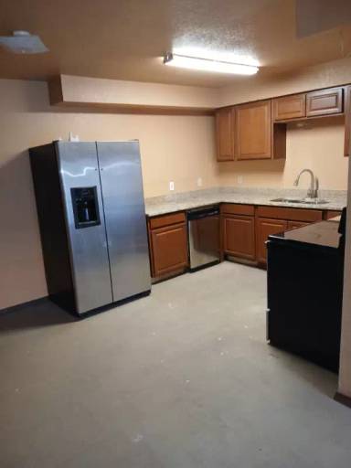 Main picture of 902 Cynthia St