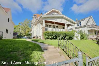 Main picture of 5457 N 35th St