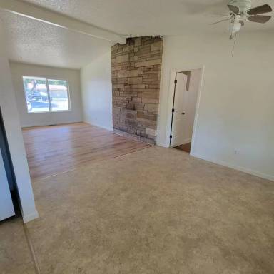 Main picture of 4240 Myrtlewood Dr