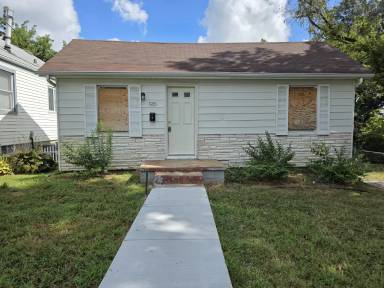Main picture of 7215 Albright Ave