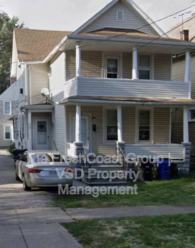 Main picture of 3620 Walton Ave