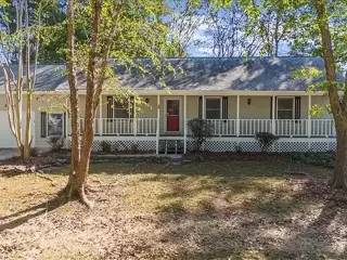 Main picture of 5660 Mercedes Dr