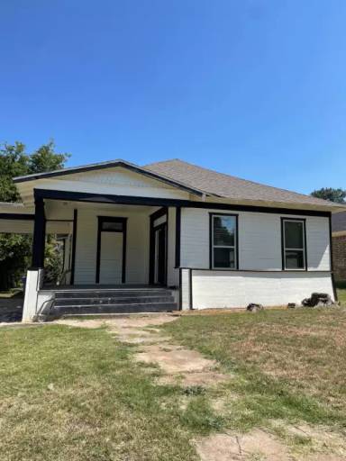 Main picture of 2118 Parrott Ave