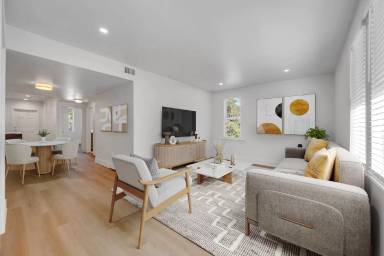 Main picture of 893 NE 81st St