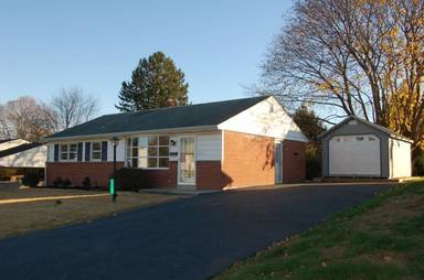 Main picture of 1746 Hemlock Rd