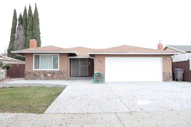 Main picture of 2822 Burdick Way