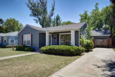Main picture of 2605 31st St