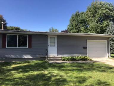 Main picture of 2202 Fargo Ave