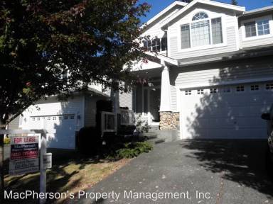 Main picture of 7526 NE 204th Pl