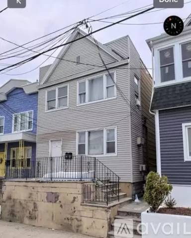 Main picture of 236 Cator Ave