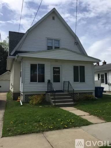 Main picture of 1013 W Bent Ave