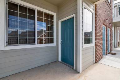 Main picture of 2672 S Cathay Way