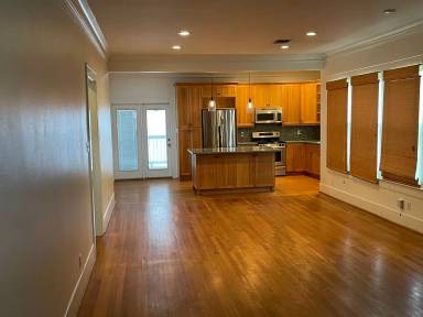 Main picture of 4720 Woodrow Ave