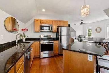 Main picture of 109 Sawyer Ave