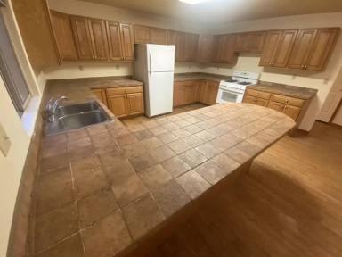 Main picture of 1163 Aloha