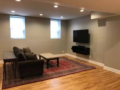 Main picture of 5115 S Ellis Ave