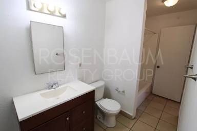 Main picture of 2747 E Chipman Rd