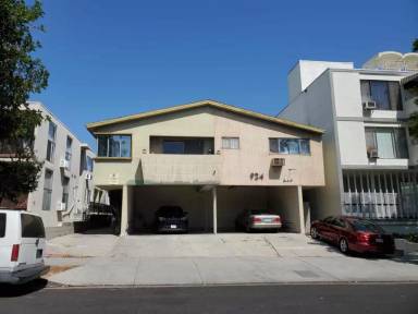 Main picture of 924 N Sierra Bonita Ave