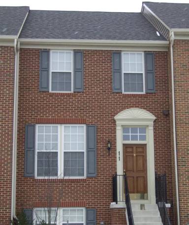 Main picture of 18 Wash House Cir
