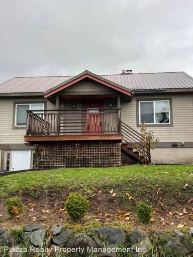 Main picture of 720 1/2 N 6th St