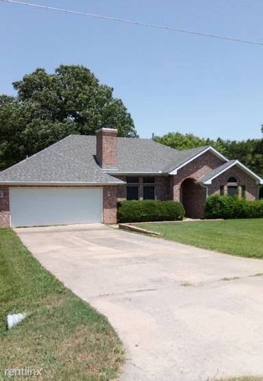 Main picture of 2615 Rolling Hills Dr