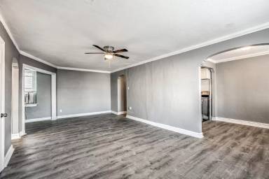 Main picture of 807 Clara Ave