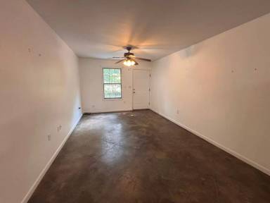 Main picture of 612 N 5th St
