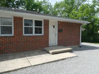 Main picture of 305 N Ann St