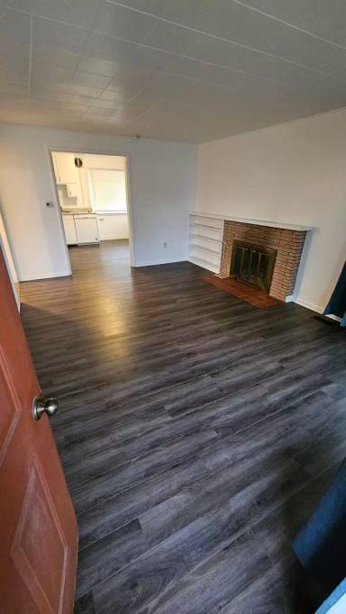 Main picture of 1337 1/2 4th St