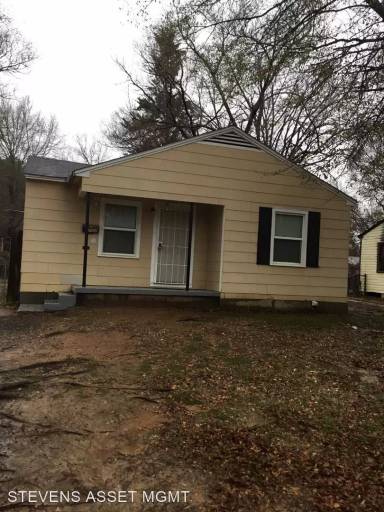 Main picture of 2722 Lakehurst Ave