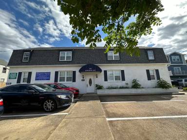 Main picture of 1859 Kingston Ave
