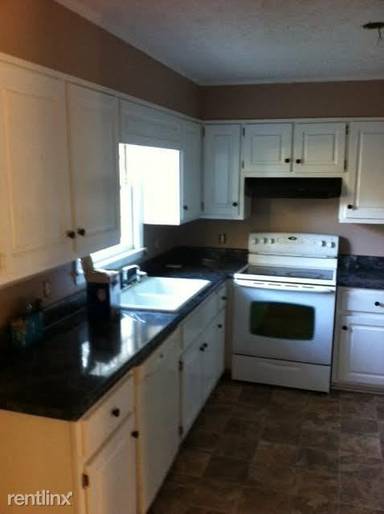 Main picture of 371 Harmony Grove Ln