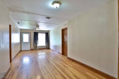 Main picture of 1658 S 15th St