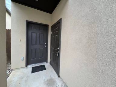 Main picture of 130 Niagara Dr