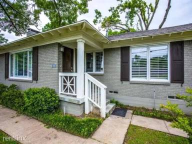 Main picture of 4215 Walnut Hill Ln
