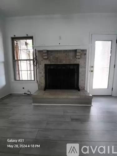 Main picture of 1004 Tottenham Ln