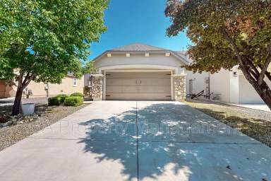 Main picture of 1041 Spring Valley Rd NE