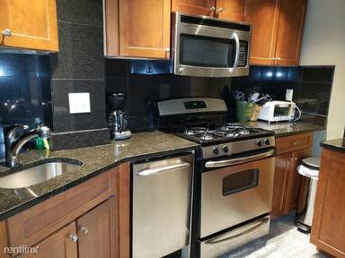 Main picture of 113 Beacon St