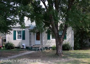 Main picture of 1806 Watts Ln