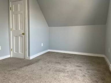 Main picture of 12 Meadow St