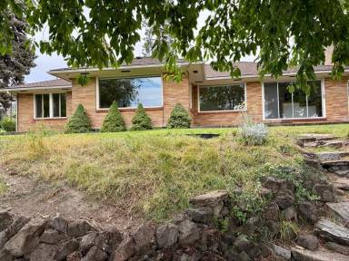Main picture of 3417 N Columbia Cir